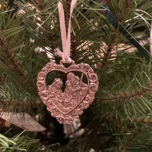 Silver heart nativity scene ornament